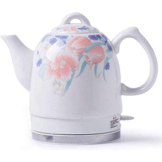 Una riserva di acqua nella caraffa riscaldante in ceramica e con potenza dichiarata di 1350 W